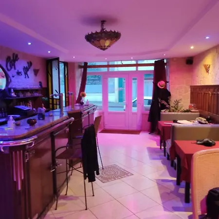 Pensjonat Les Hotes De 3*